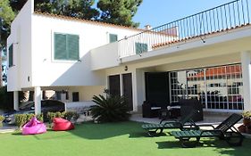 Aroeira Palm Beach Villa